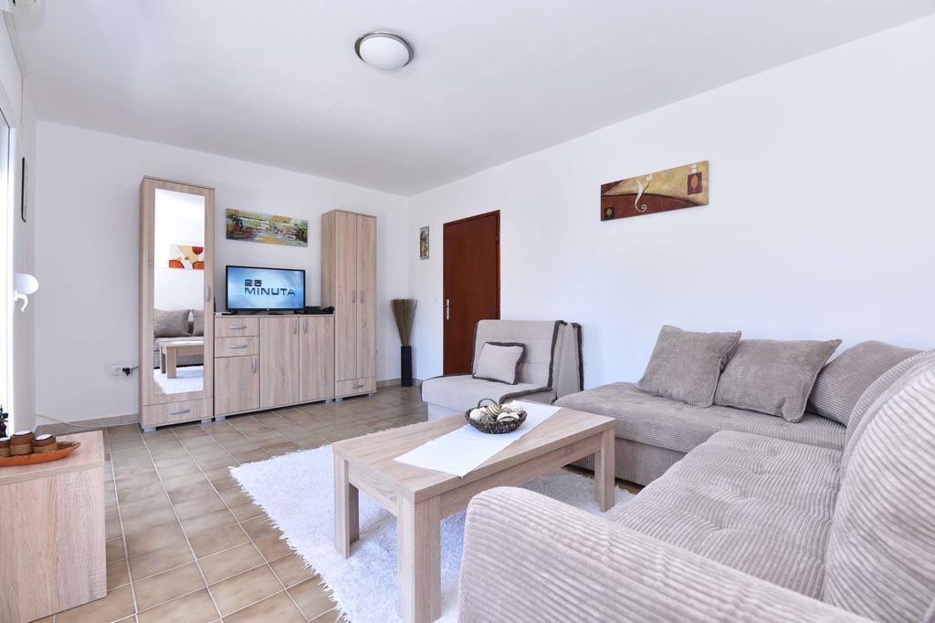 Vila Lucice Petrovac Ngoại thất bức ảnh