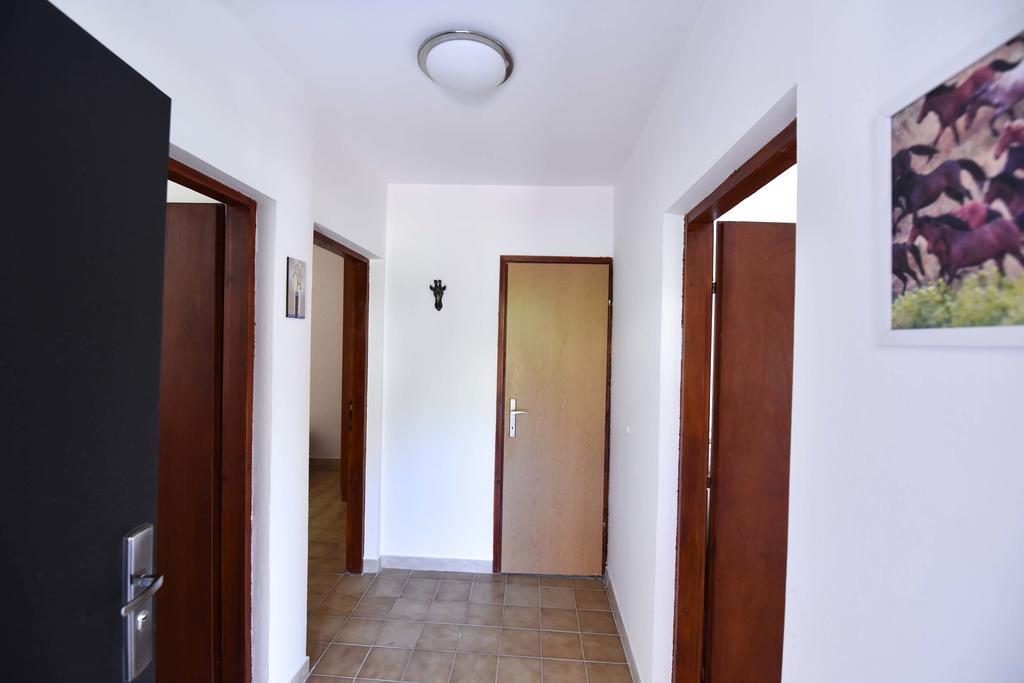 Vila Lucice Petrovac Ngoại thất bức ảnh