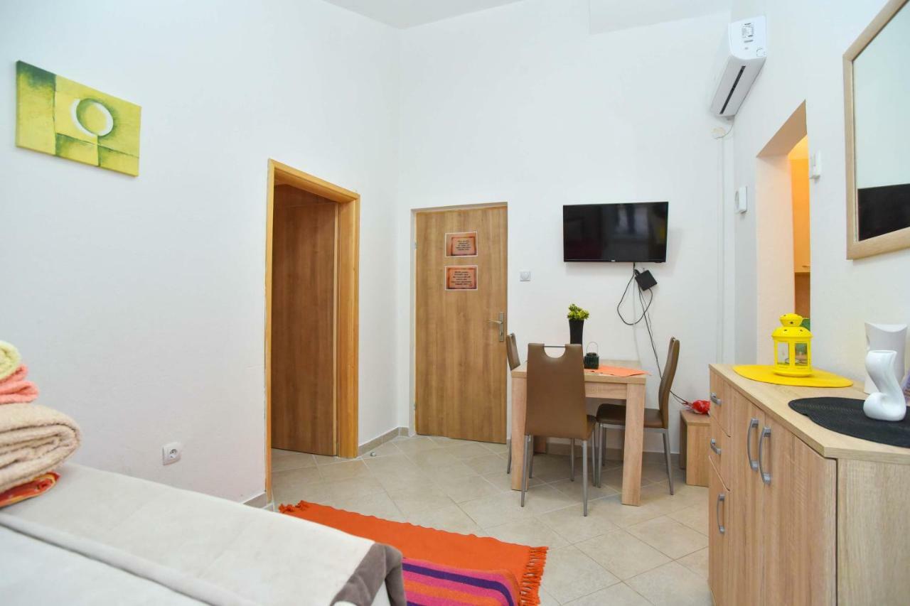 Vila Lucice Petrovac Ngoại thất bức ảnh