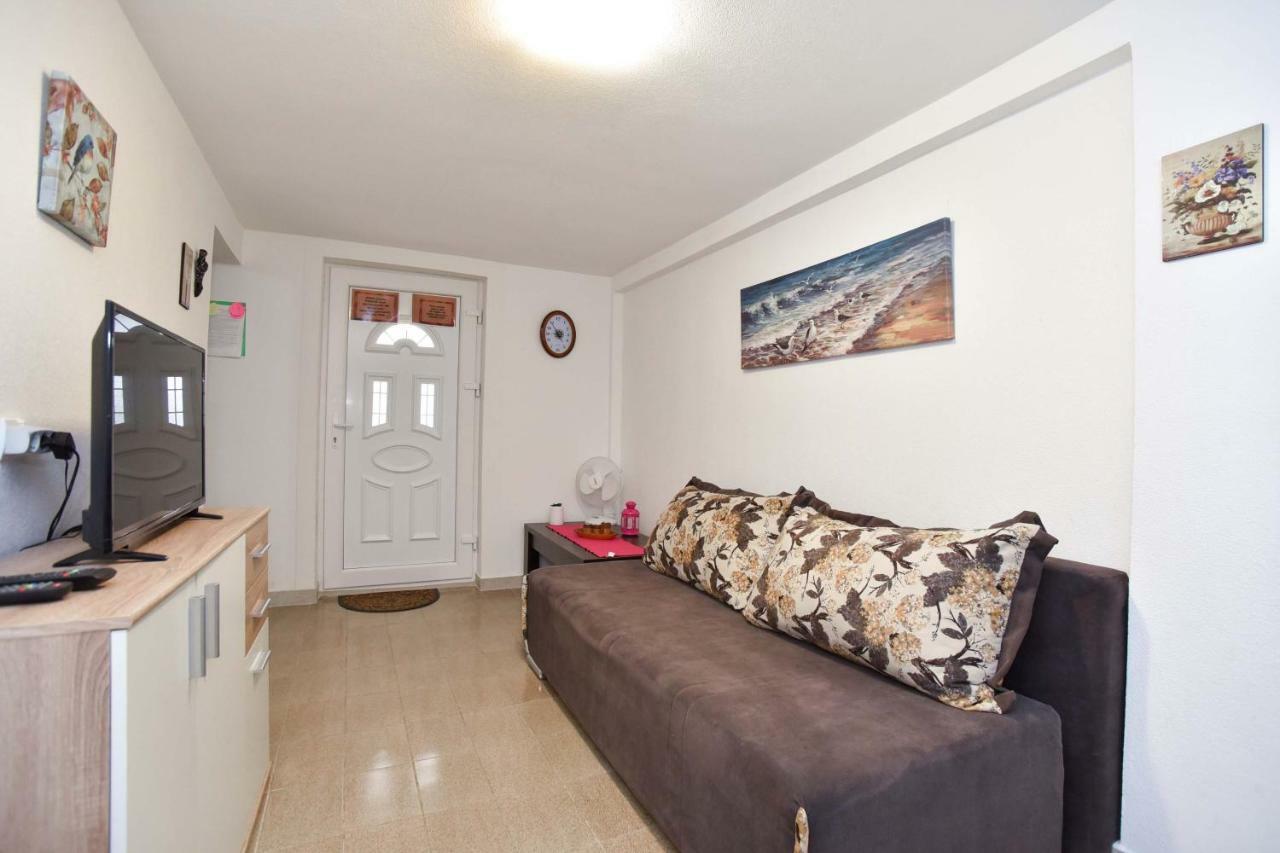 Vila Lucice Petrovac Ngoại thất bức ảnh